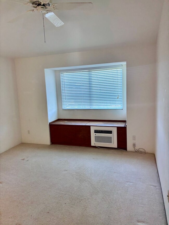 Building Photo - Available now | 2 Bedroom, 2 Bathroom with 2 Assigned Parking Stalls in Kona Sea Ridge