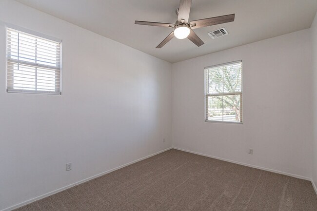 Building Photo - Gladden Farms Home