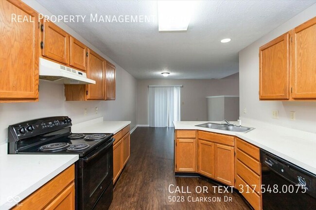 Building Photo - 5028 Clarkson Dr