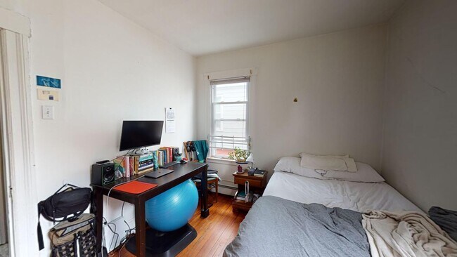 Building Photo - Spacious 2BR on Science Hill | Huge Kitchen & Living Area | Near Yale