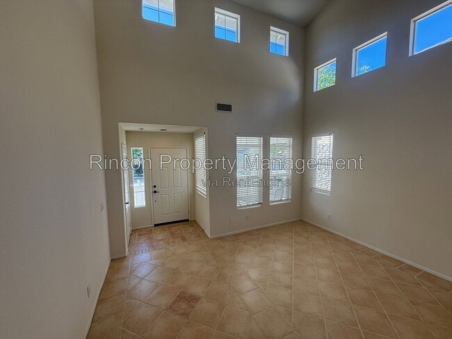 Building Photo - 4763 Templeton St