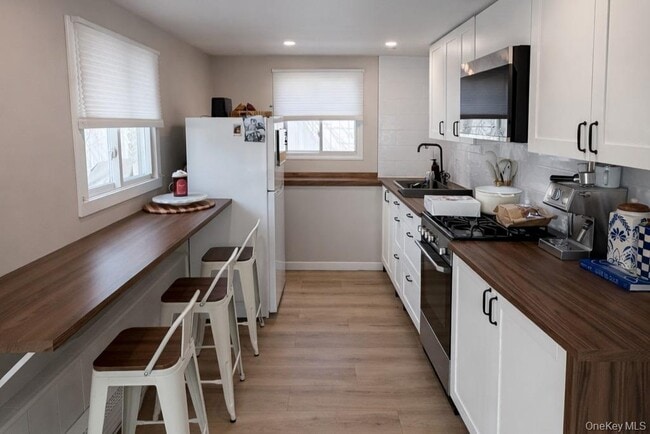 Building Photo - 71 E Lido Promenade