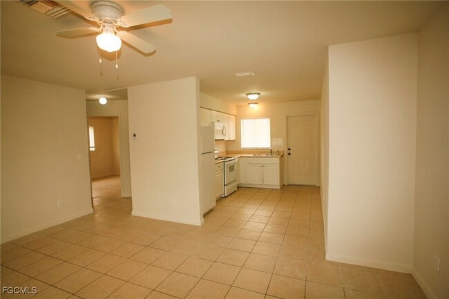 Building Photo - 122 Gordon Ave S