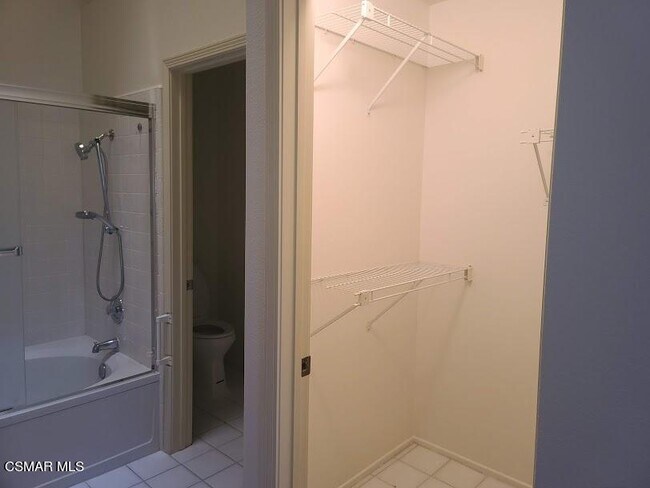 Building Photo - 1029 Amberton Ln