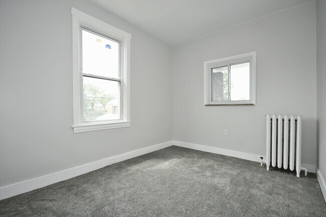 Building Photo - 7700 Francis