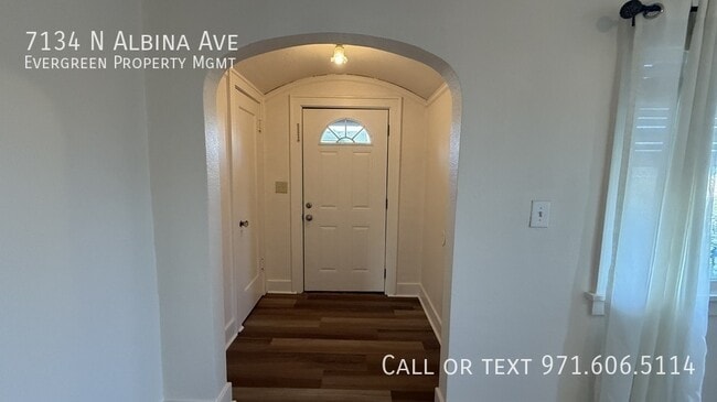 Building Photo - 7134 N Albina Ave