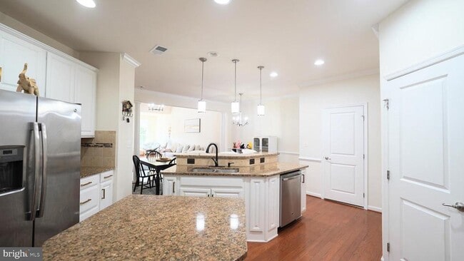 Building Photo - 24873 Culbertson Terrace