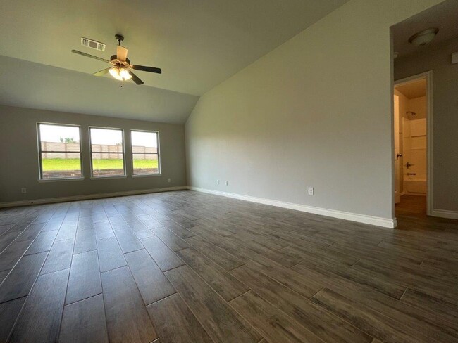 Building Photo - 13609 Watson Dr