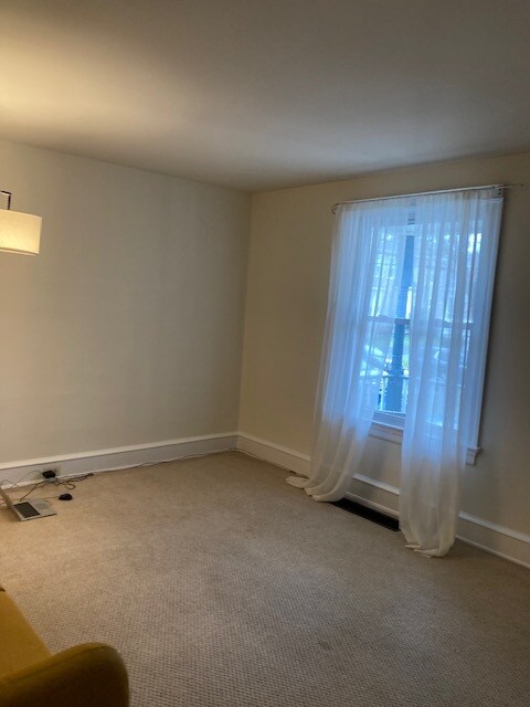 Building Photo - 119 Lawnside Ave