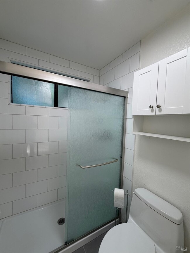 Building Photo - 378 Brey Rd