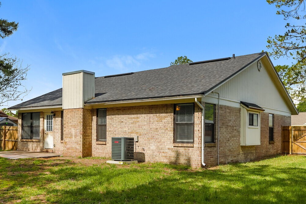 Building Photo - 7843 Collins Ridge Blvd E