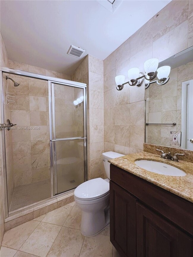 Building Photo - 3054 Center St