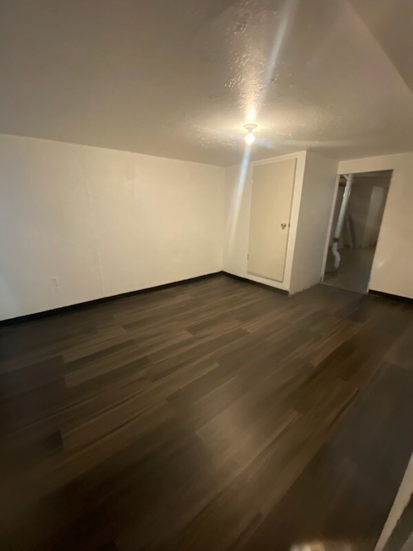 Building Photo - 1617 St Johns Ave