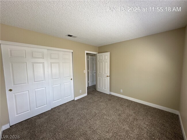 Building Photo - 115 Hanover Dr