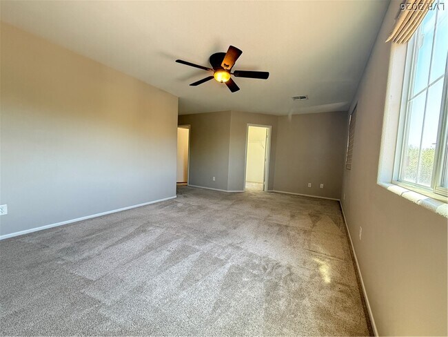 Building Photo - 856 Pittston Ave