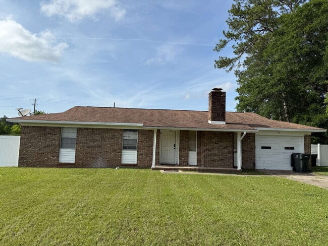 Primary Photo - 738 Carondelay Dr