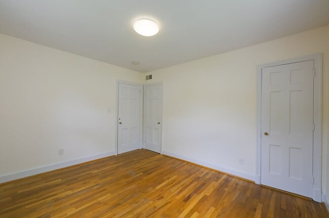 Building Photo - Charming & Spacious Colonial in N Cleveland Park w/Park-Like Rear Garden & Detached Garage