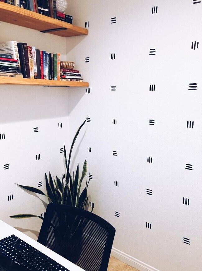 Building Photo - 3504 Shoreline Bluff Ln