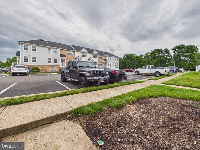 Building Photo - 7981 Calvary Ct