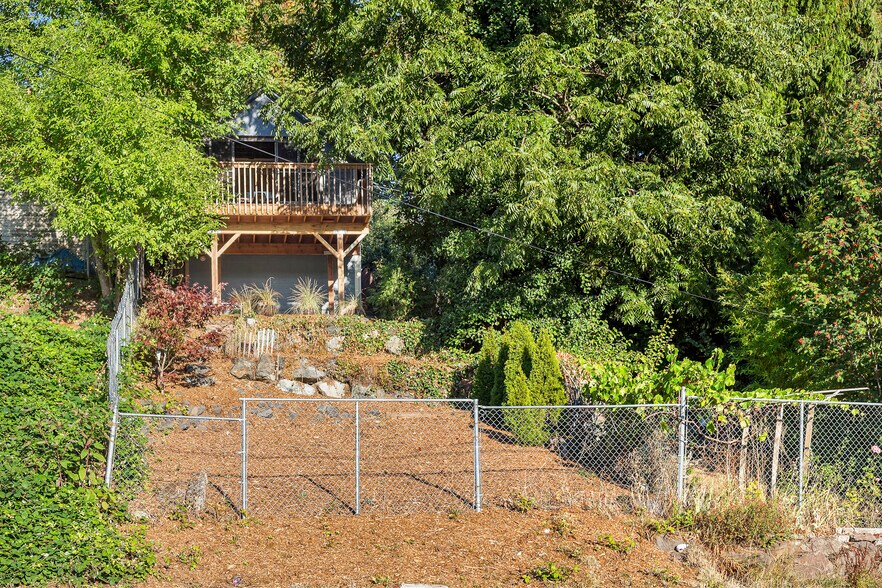 Building Photo - 5429 Renton Ave S