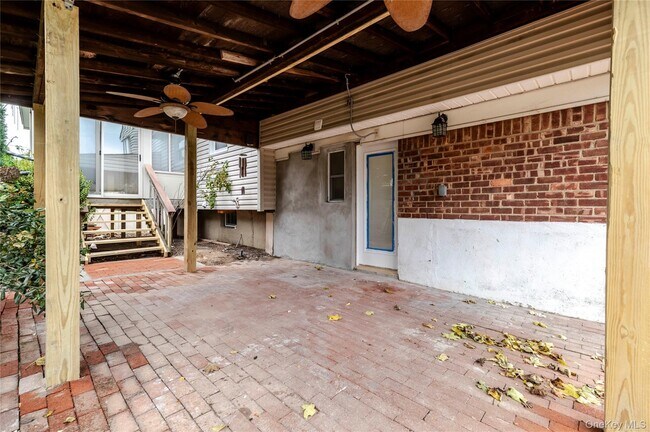 Building Photo - 15 Albany St