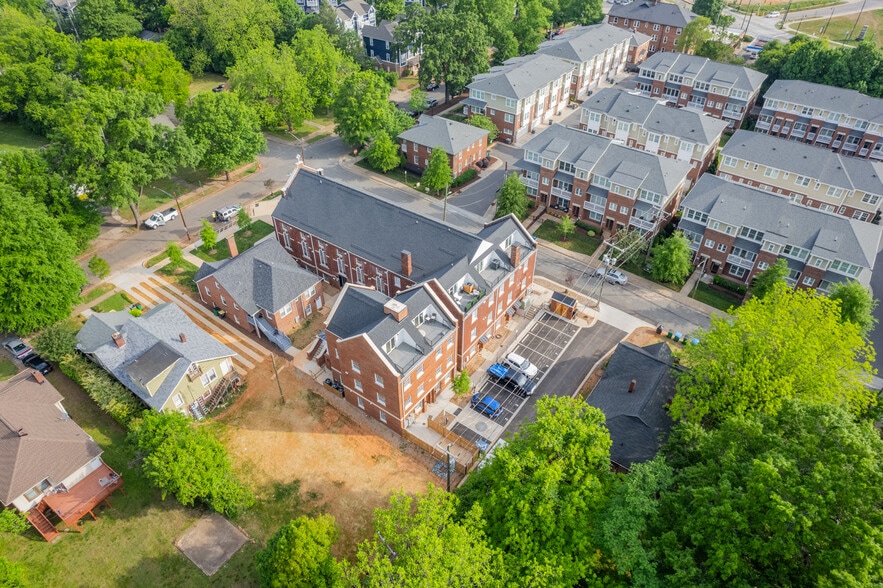 Building Photo - 201 Grandin Rd