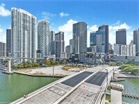 Building Photo - 350 S Miami Ave
