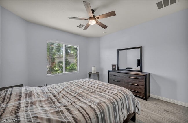 Building Photo - 3787 Budenny Dr