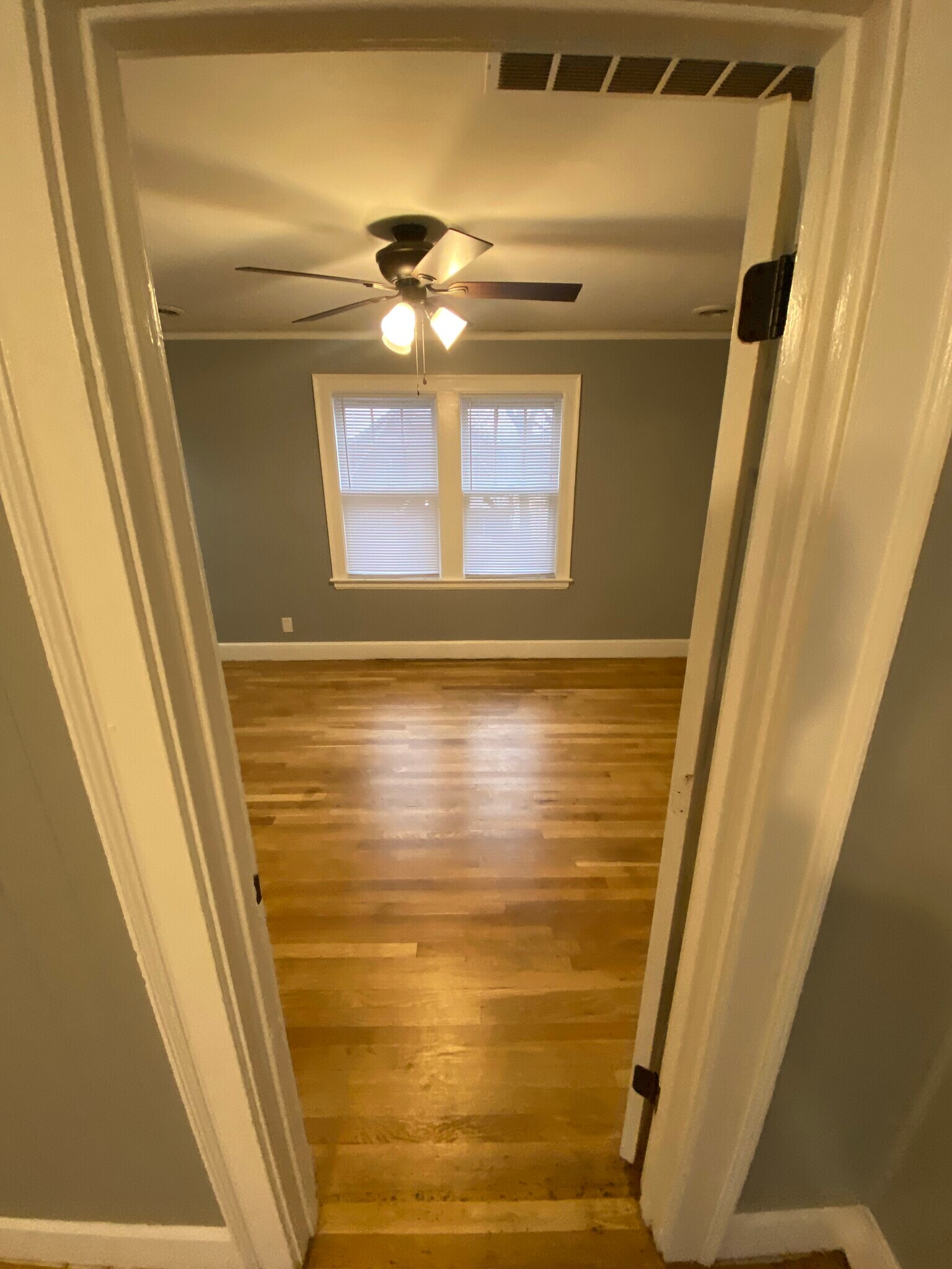 Building Photo - 89 North Dr