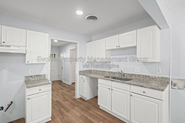 Building Photo - 4629 Durbin Ave