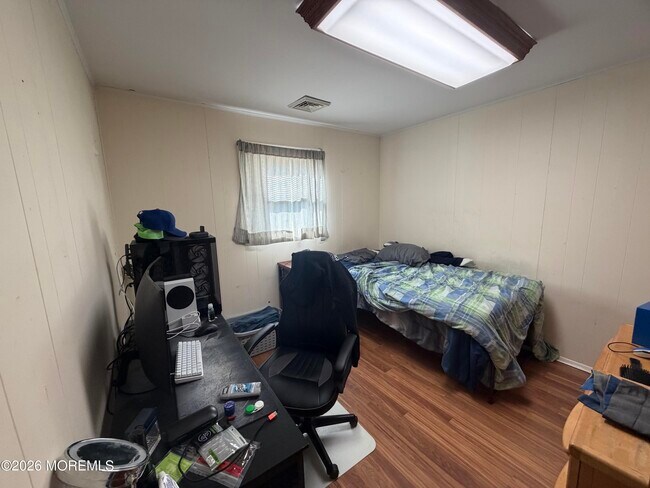 Building Photo - 28 New Monmouth Rd