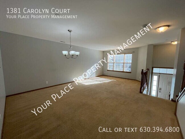 Building Photo - 1381 Carolyn Ct