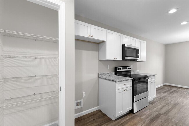 Building Photo - 78 ADALINE COURT