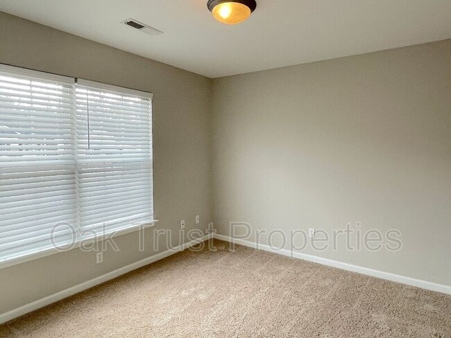 Building Photo - 610 Savannah River Dr