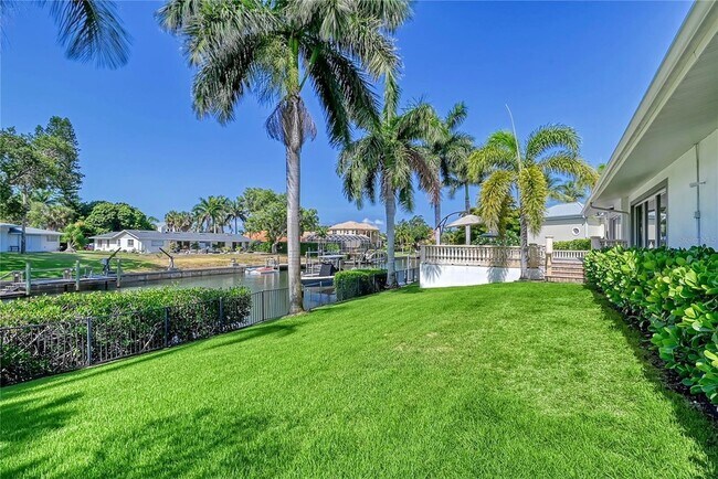 Building Photo - 7516 Cove Terrace