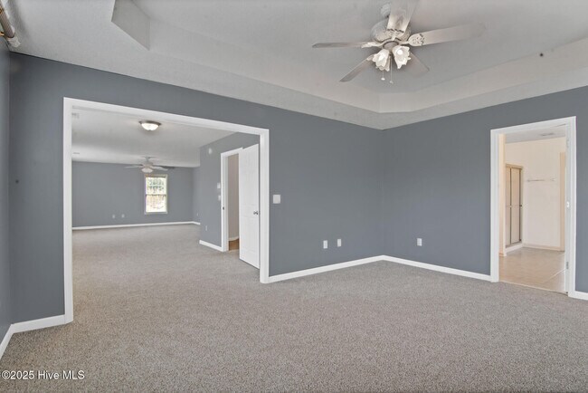 Building Photo - 817 Willbrook Cir