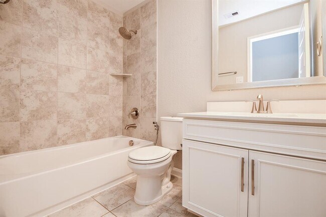 Building Photo - 4422 Sterling Heights Ln