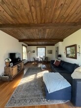 Building Photo - 9845 Evening Star Rd