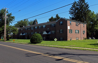 Building Photo - Royal Park Apartments