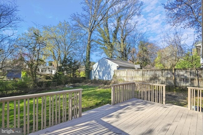 Building Photo - 1123 Parrish Dr