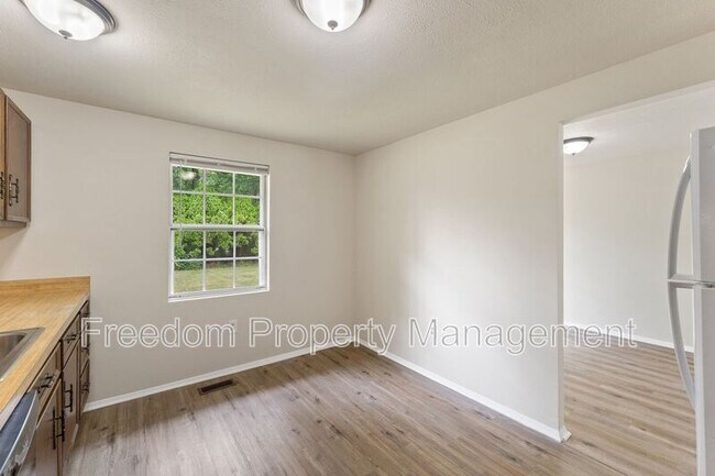 Building Photo - 2516 Tabor Ct