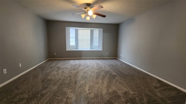 Building Photo - 7800 Summer Pl Dr