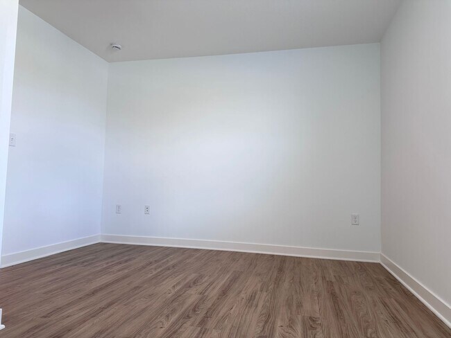 Building Photo - 3812 NW 93rd St