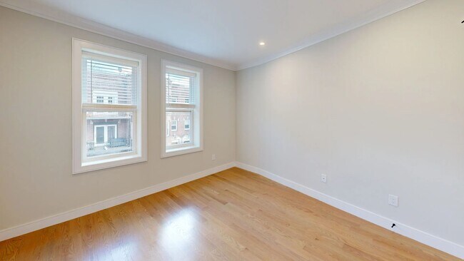 Building Photo - 121 Allston St