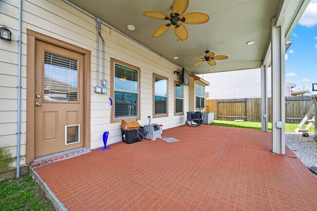 Building Photo - 19662 Little Pine Ln