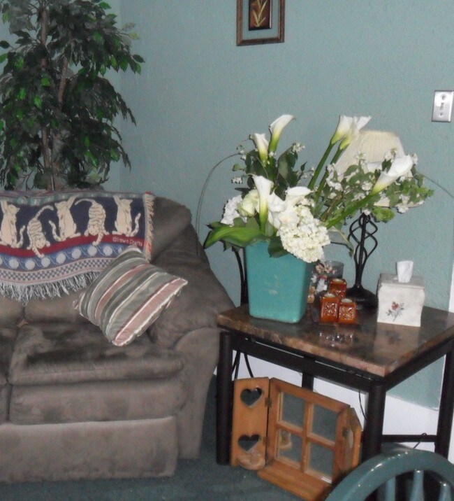 Building Photo - 807 S 17th St