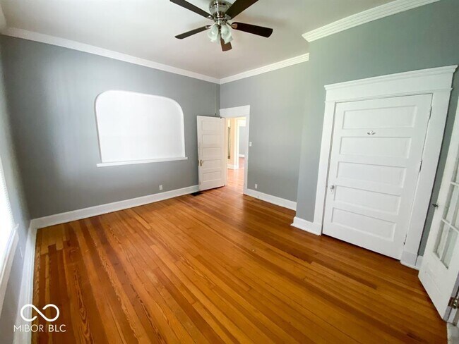 Building Photo - 4208 Rookwood Ave