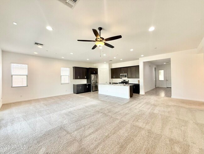 Building Photo - 12534 W Calle De Baca