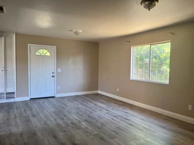 Living Room - 4435 Edra Ave