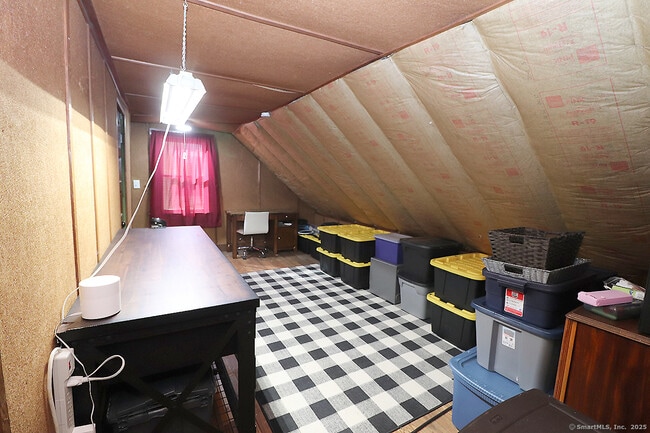 Building Photo - 111 Stearns St